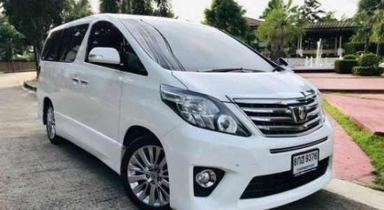 Desain dan Fitur Toyota Alphard