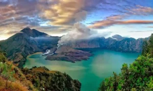 Danau Terindah di Asia yang Wajib Masuk Bucket List Wisata