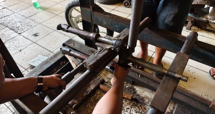 Segitiga Motor Matik