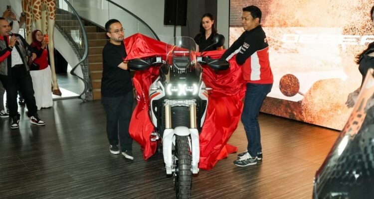 Ducati DesertX V2