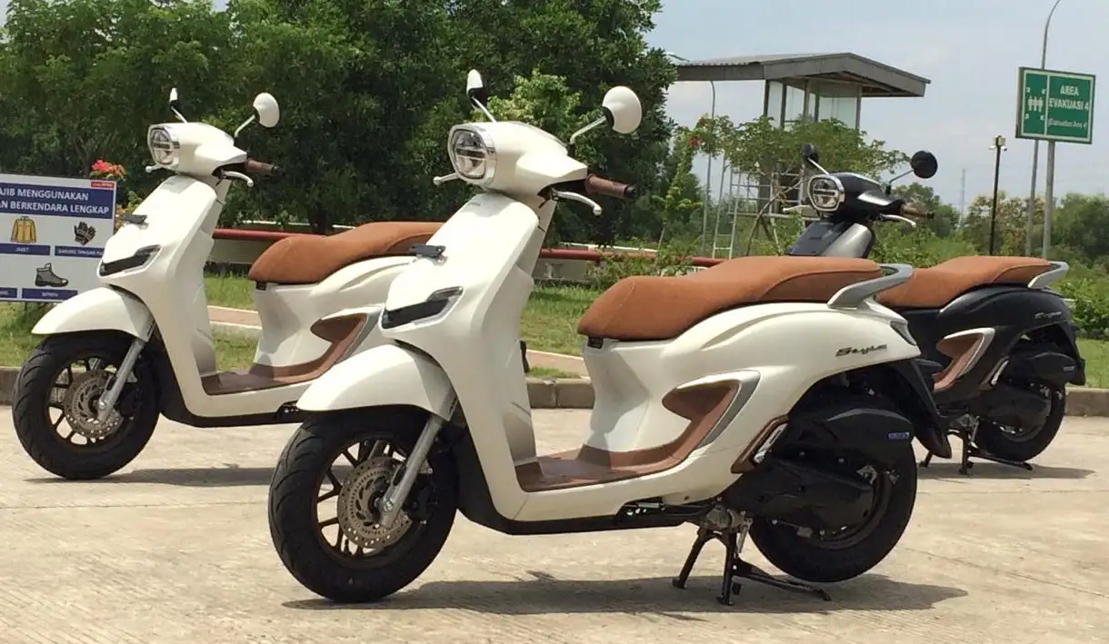 Honda Stylo 160, Skutik Retro Modern yang Membawa Gaya Kota Lebih Berkelas